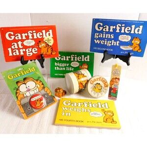 Garfield Books Pin Tin Collection Lot of 8 Pieces Vintage 1980s Toy Jim Davis !